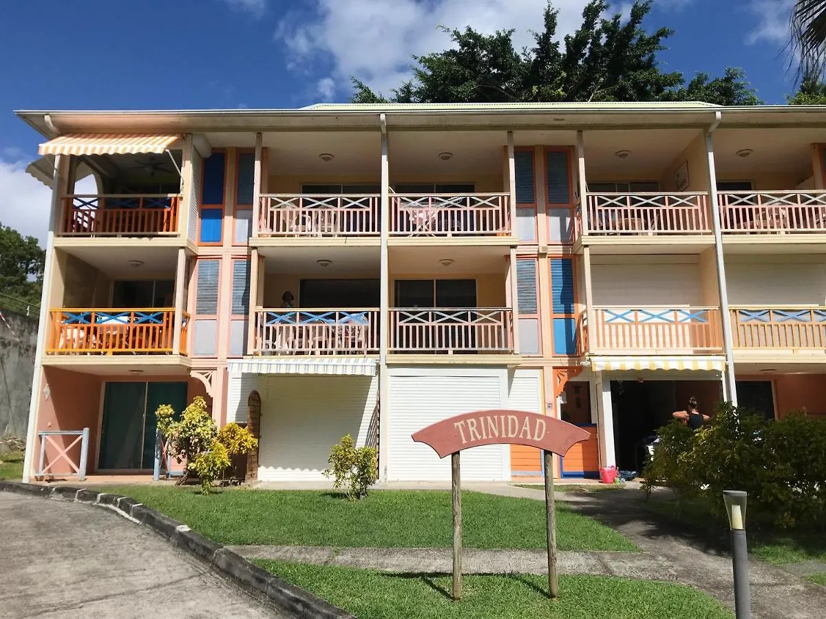 Apartment Studio Avec Balcon Et Vue Sur Jardin A Sainte Anne 25 M² Parking Inclus